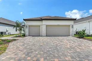 17645 Meandering Palms Xing, Bradenton, FL 34212 - Photo 6