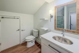 5312 Huntingwood Ct, Sarasota, FL 34235 - Photo 20