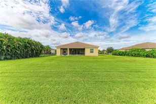 519 165th St E, Bradenton, FL 34212 - Photo 38