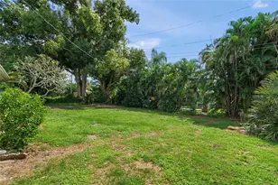 3185 Regatta Cir, Sarasota, FL 34231 - Photo 26