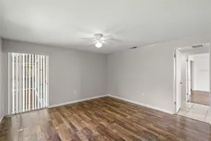 3185 Regatta Cir, Sarasota, FL 34231 - Photo 18