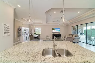 6070 Brandon Run, Lakewood Ranch, FL 34211 - Photo 12
