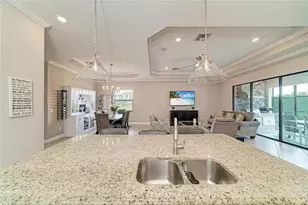 6070 Brandon Run, Lakewood Ranch, FL 34211 - Photo 12