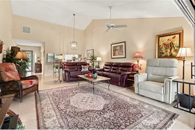 3123 Sandleheath #4, Sarasota, FL 34235 - Photo 2