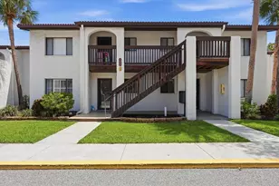 1640 Stickney Point Rd, Sarasota, FL 34231 - Photo 38
