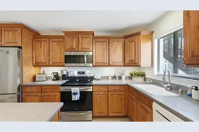 1640 Stickney Point Road #40-101, Sarasota, FL 34231 - Photo 10