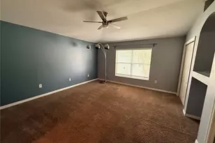 3454 High Hampton Cir, Tampa, FL 33610 - Photo 16