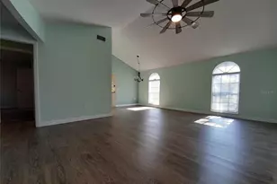 3520 57th Ave Cir W, Bradenton, FL 34210 - Photo 10