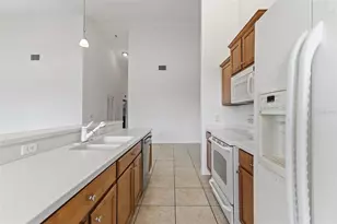 1003 Fairwaycove Ln, Bradenton, FL 34212 - Photo 2