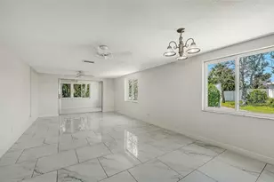 554 Spanish Dr S, Longboat Key, FL 34228 - Photo 14