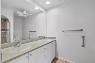 6945 Country Lakes Cir, Sarasota, FL 34243 - Photo 26