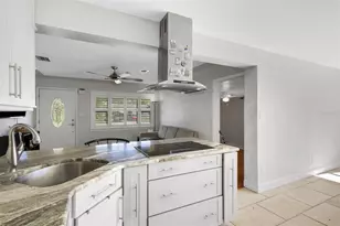 3012 Yale St N, Saint Petersburg, FL 33713 - Photo 10