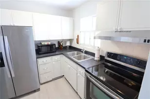 2083 Canal Dr, Bradenton, FL 34207 - Photo 2