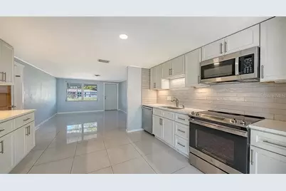 5529 Nutmeg Avenue, Sarasota, FL 34231 - Photo 6