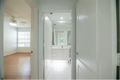 8876 Estepona Court, Sarasota, FL 34238 - Photo 44
