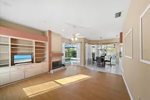 4321 Presidential Ave Cir E, Bradenton, FL 34203 - Photo 16
