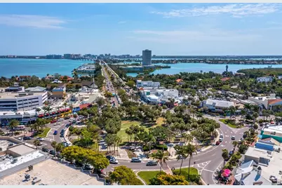 475 Benjamin Franklin Drive #215, Sarasota, FL 34236 - Photo 38