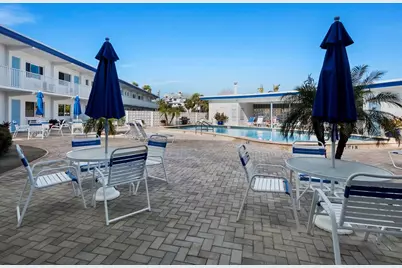 475 Benjamin Franklin Drive #215, Sarasota, FL 34236 - Photo 18