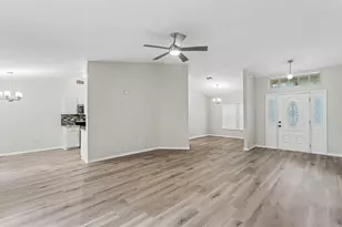 5836 Daughtery Downs Loop, Lakeland, FL 33809 - Photo 6