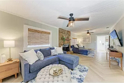 12204 45th Avenue Drive W, Cortez, FL 34215 - Photo 10