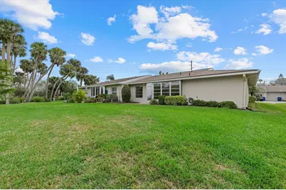 2913 Captiva Gardens Drive #2, Sarasota, FL 34231 - Photo 20