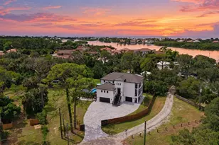 327 Roberts Rd, Nokomis, FL 34275 - Photo 1
