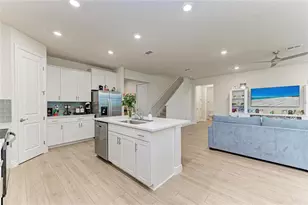 18211 Thistleberry Pl, Lakewood Ranch, FL 34211 - Photo 14