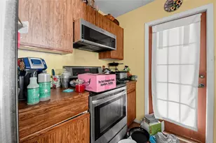 2219 11th Ave W, Bradenton, FL 34205 - Photo 18