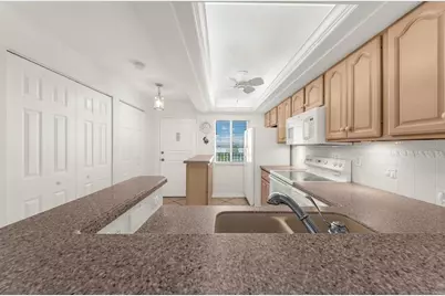 8911 Midnight Pass Road #511, Sarasota, FL 34242 - Photo 8