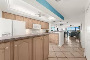 8911 Midnight Pass Rd, Sarasota, FL 34242 - Photo 4