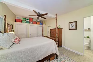 126 Holly Ave, Sarasota, FL 34243 - Photo 20
