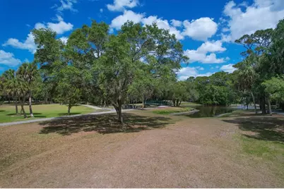 2533 Hawthorne Street, Sarasota, FL 34239 - Photo 32