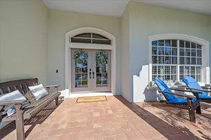 366 S Creek Ct, Osprey, FL 34229 - Photo 2