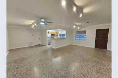 829 68th Avenue S, Saint Petersburg, FL 33705 - Photo 10