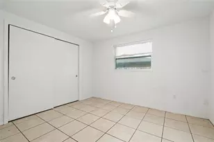 517 Peach St, Venice, FL 34285 - Photo 14
