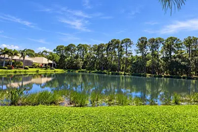 6514 Oakland Hills Drive, Lakewood Ranch, FL 34202 - Photo 36