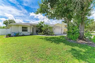 4173 Parry Dr, Sarasota, FL 34241 - Photo 2