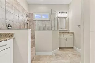 9765 Highland Park Pl, Palmetto, FL 34221 - Photo 10
