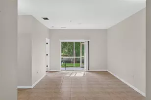 3707 Parkridge Cir, Sarasota, FL 34243 - Photo 8