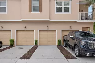 3707 Parkridge Cir, Sarasota, FL 34243 - Photo 18