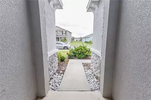 5246 Grove Mill Loop, Bradenton, FL 34211 - Photo 4