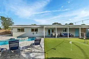 5218 6th Ave Dr W, Bradenton, FL 34209 - Photo 8