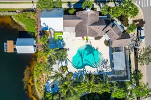 395 Aruba Cir, Bradenton, FL 34209 - Photo 42
