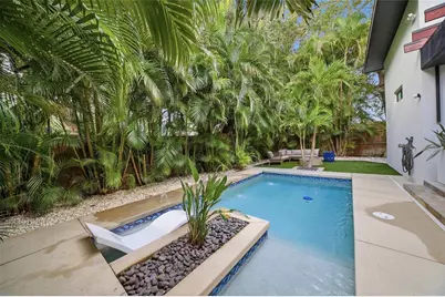 2476 Floyd Street, Sarasota, FL 34239 - Photo 22