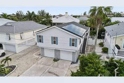 264 S Harbor Drive, Holmes Beach, FL 34217 - Photo 1