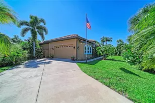 28 Par View Rd, Rotonda West, FL 33947 - Photo 4