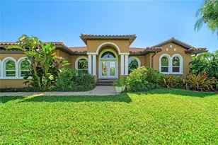 28 Par View Rd, Rotonda West, FL 33947 - Photo 1