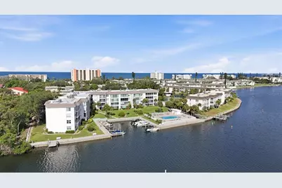 605 Sutton Place #101, Longboat Key, FL 34228 - Photo 32