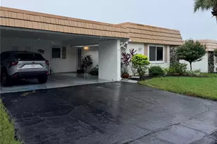 2320 Aquabluff Pl, Sarasota, FL 34231 - Photo 1