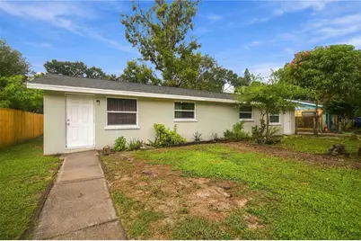 4212 9th Street E, Bradenton, FL 34208 - Photo 2